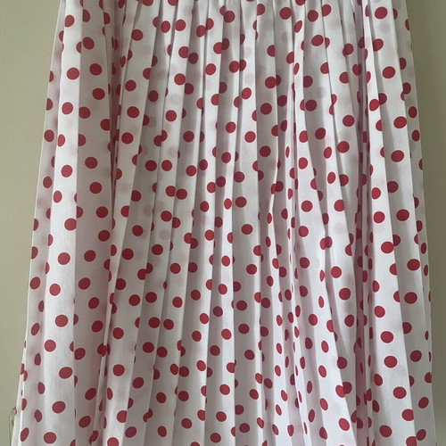 Pleated skirt like new, white and red, size L 40 12