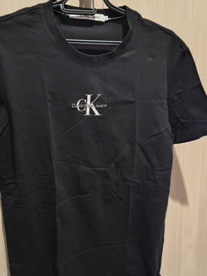 Calvin Klein T-shirt, black, size M