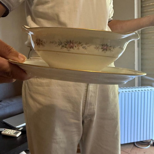 Japanese tea set like new, missing sugar bowl and teapot lid