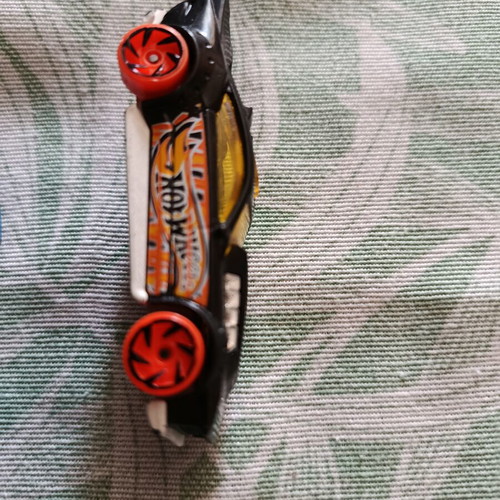 Hot Wheels Scoopa Di Fuego & Drift Rod cars used