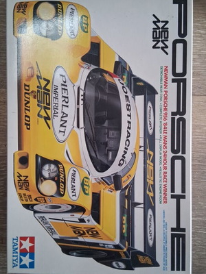 Tamiya Porsche New Man 956 plastic model 1/24 scale
