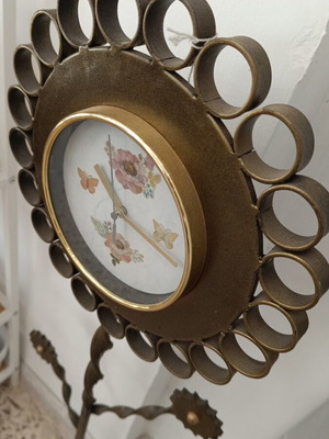 Floor clock handmade solid metal like new