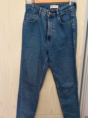 Zara Mom jeans size 38 like new, blue