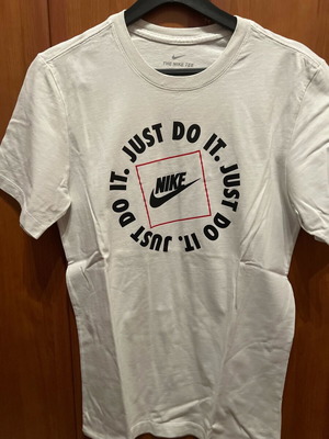 Nike t-shirt