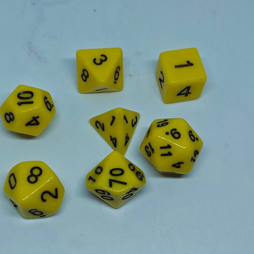 RPG dice set 7 pieces like new with fabric pouch