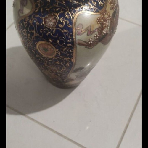 Satsuma vase used