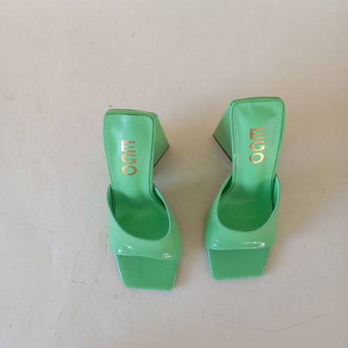 Mules green, new, size 36, patent leather