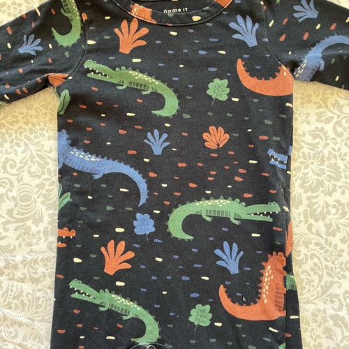 Name it baby romper 0-1 M like new