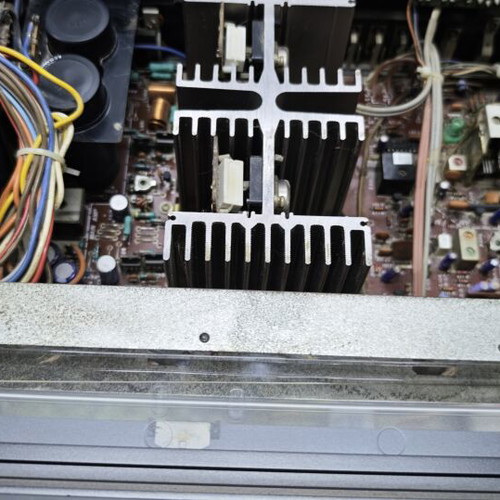 Technics SA 500 amplifier used for parts