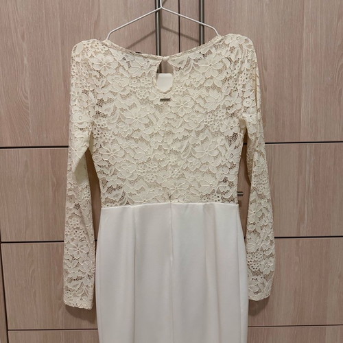 BSB dress used medium with lace sleeves