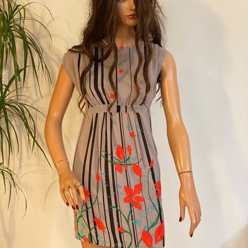 Floral aaiko dress like new, gray, size S