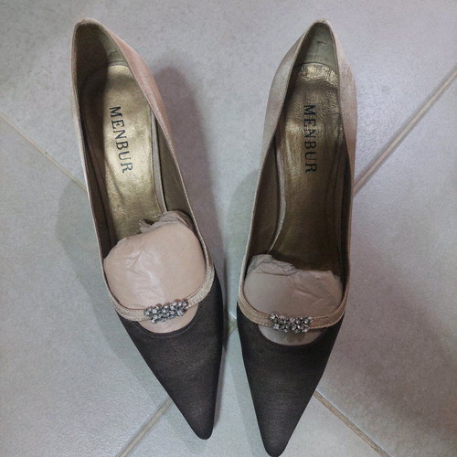 Menbur brown pointed shoes new, size 40