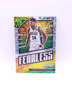 Panini Prizm Giannis Antetokounmpo Fearless Fast Break Silver Disco Prizm like new