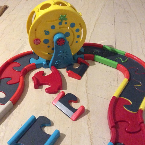 Toy racetrack used, over 30 pieces, safe for children