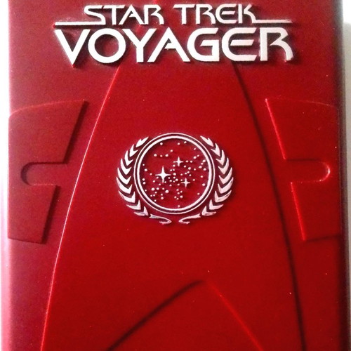 Star Trek Voyager 7th Season DVD set new with collectible case