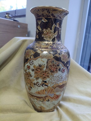 Japanese Satsuma vase used, vintage 1960-1980, height 32 cm