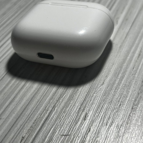 Standard AirPods 4 wireless earbuds, used, no box