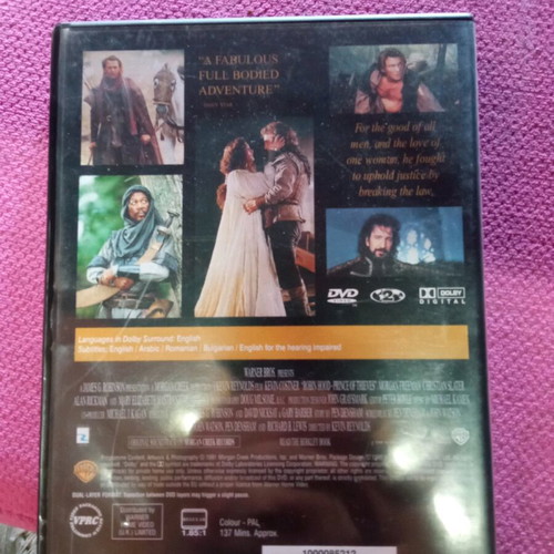 Robin Hood DVD like new, adventure romance
