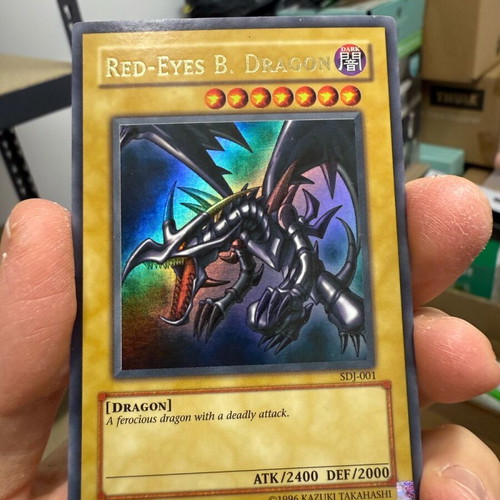 Yu-Gi-Oh Red Eyes Black Dragon SDJ-001 χρυσή κάρτα σαν καινούργιο