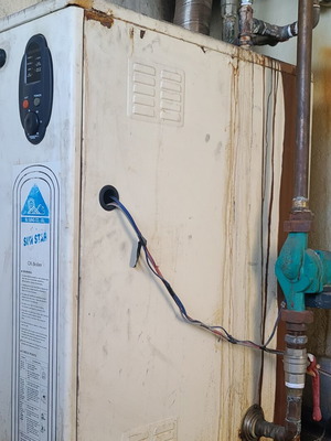 Sun Star Oil Boiler used with 7 radiators and tank