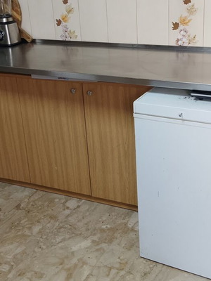 Επαγγελματικός ανοξείδωτος inox πάγκος σαν καινούργιος, μήκος 3 μέτρα