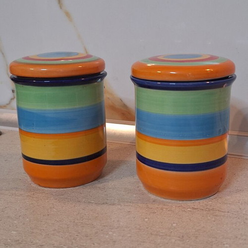 Ceramic storage jars like new, set of 2, kitchen decor