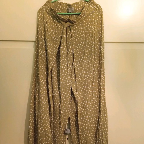 Funky Buddha floral green viscose pants L/XL like new