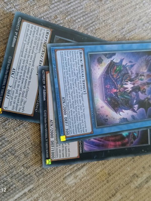 Yu-Gi-Oh Megalith Phuloch card like new