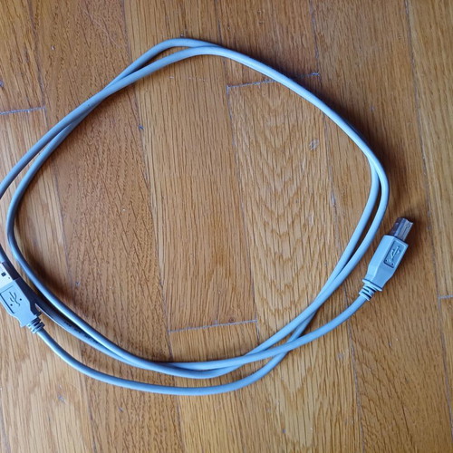 Computer cables like new, assorted