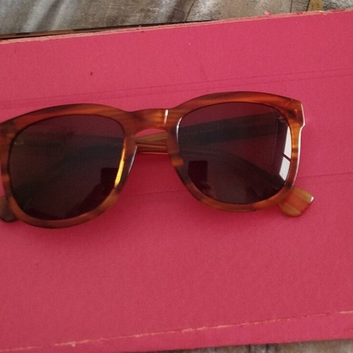 GF Ferre sunglasses new with leather case