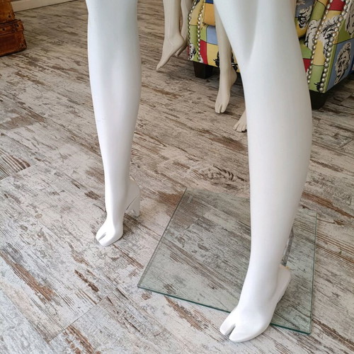 Archon Display Mannequin in Abstract Style, White, Disassemblable, Like New