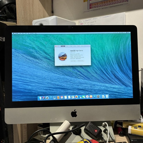 Apple iMac Late 2009 21.5 inch like new