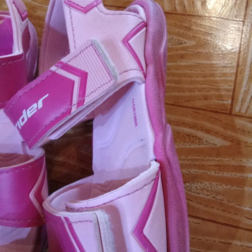 Rider pink sandals used, size 27-28