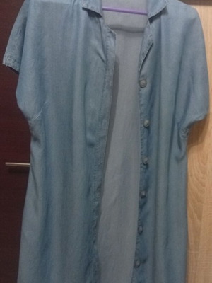 Esmara σετ 3 με μπλε denim πουκαμισοφόρεμα, μαύρο φόρεμα και πόντσο με κρόσσια