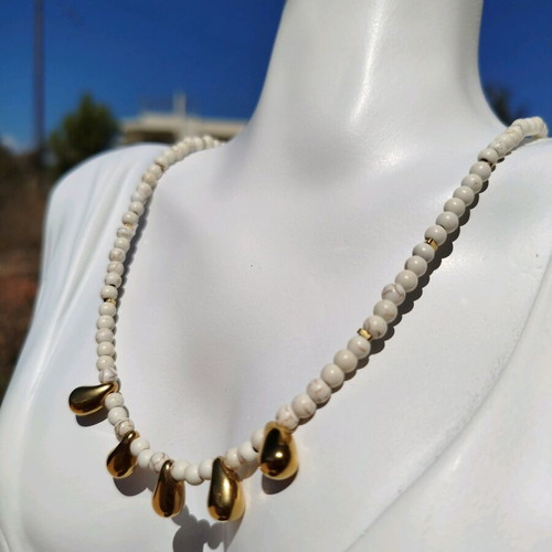 Handmade necklace with haolite, hematite and stainless steel, new
