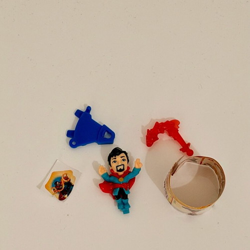 Kinder Joy Marvel Doctor Stranger Funko Pop new