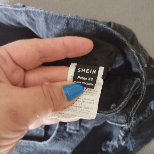Shein black denim shorts new, size XS