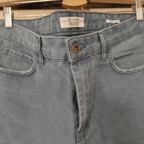 Bermuda shorts like new, straight fit, size 46
