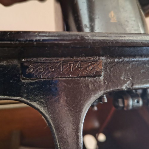 Naumann sewing machine used, functional from 1950