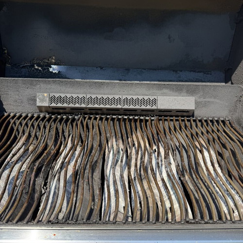 Napoleon Rogue SE 625 RSIB gas grill