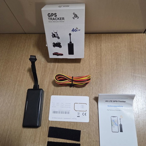 GPS tracker for cars, trucks and other vehicles new