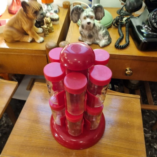 Rotating spice rack used, 12 positions
