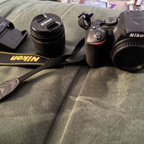 Nikon DSLR Camera D3500 Crop Frame Kit with AF-P DX 18-55mm Lens like new