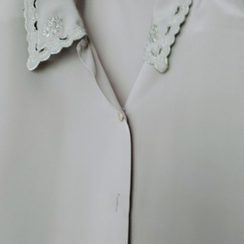 Vintage romantic shirt sage green embroidered collar size L like new