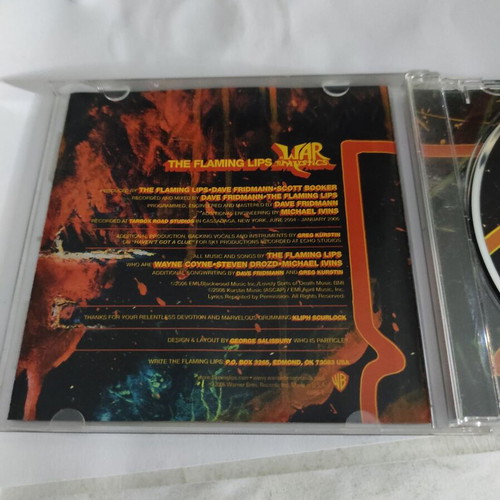 The Flaming Lips At War With The Mystics CD like new, rock