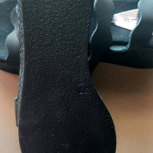 Sandal new leather platform size 39 black