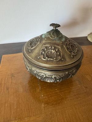 Silver container in good condition