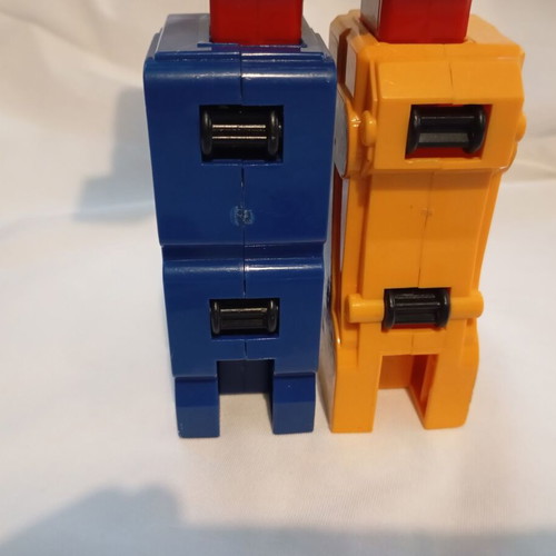 Mighty Morphin Power Rangers Megazord figure used, 23cm, Bandai 1991
