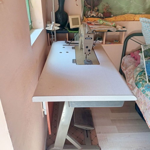 Brother professional sewing machine used with accessories
