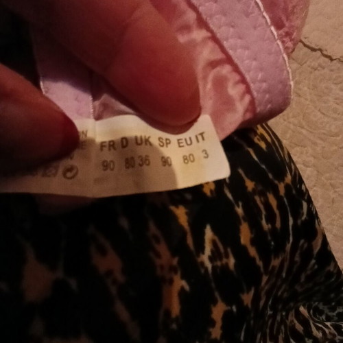 Bra size 3 like new, pink